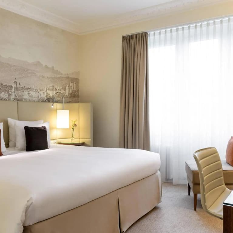 Renaissance Lucerne Hotel