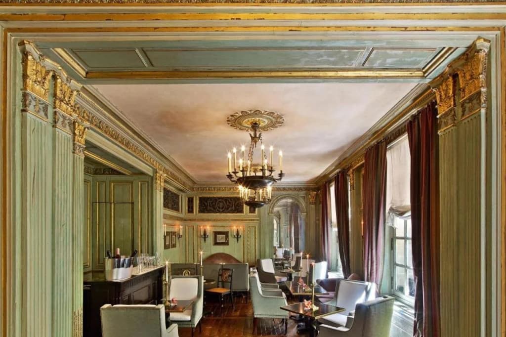 Le Dokhan’s Paris Arc de Triomphe, a Tribute Portfolio Hotel