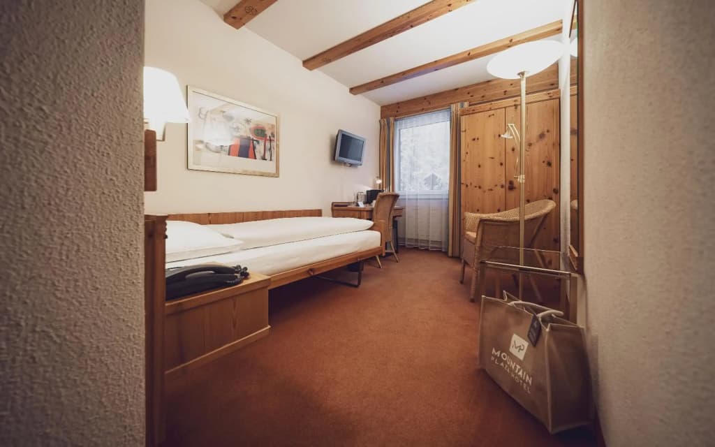 Mountain Plaza Hotel
