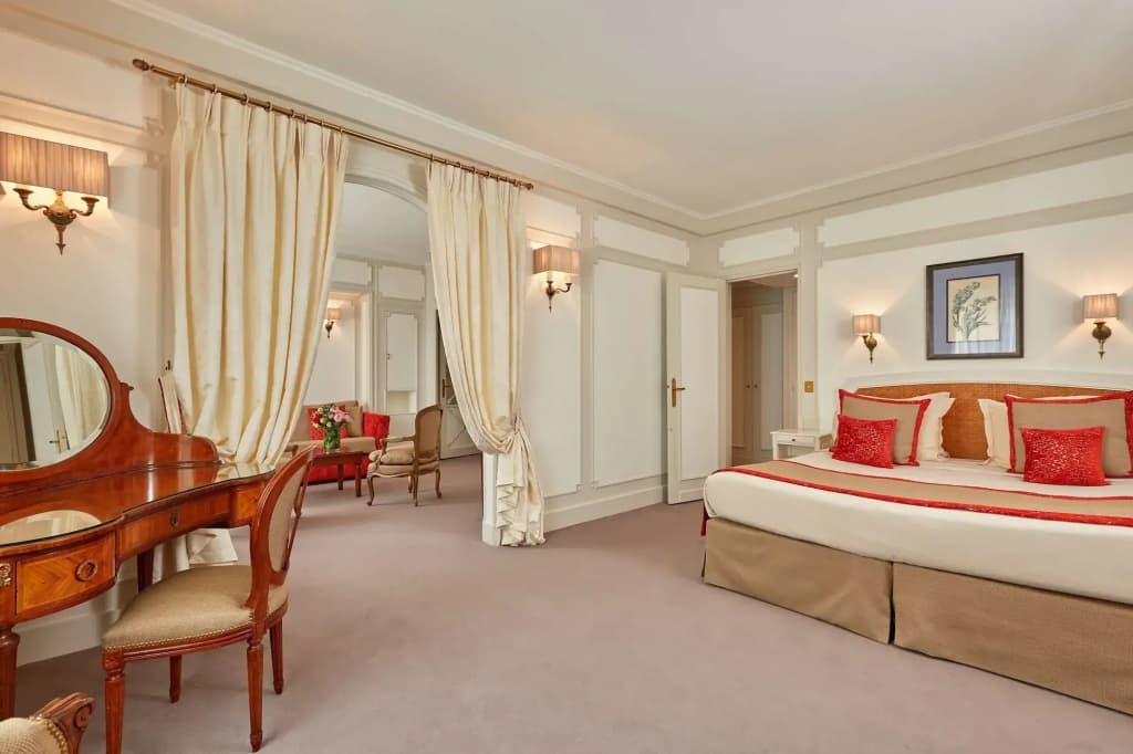 Majestic Hotel - SPA Champs Elysées