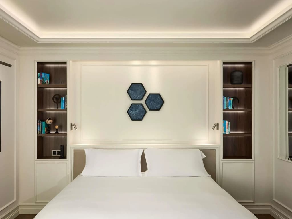 Sofitel Barcelona Skipper