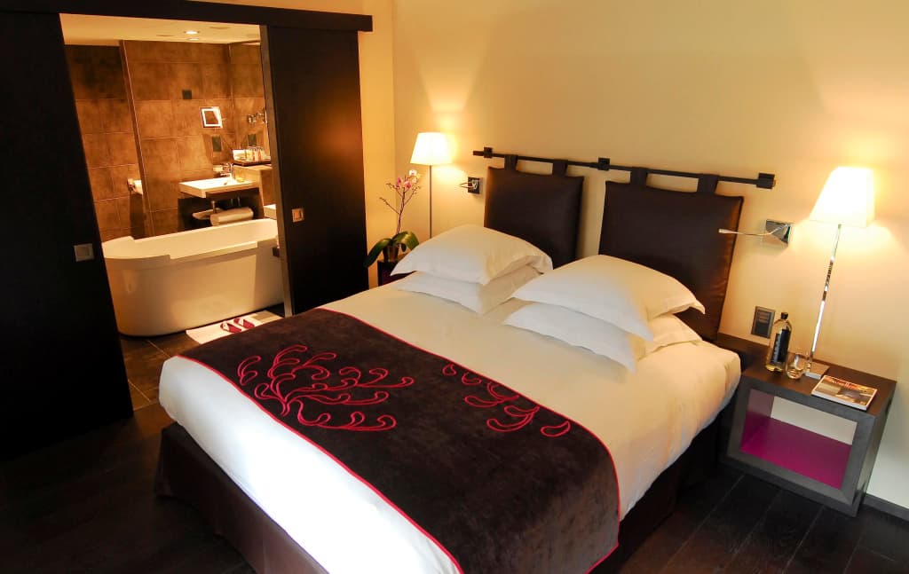 Eastwest Hotel