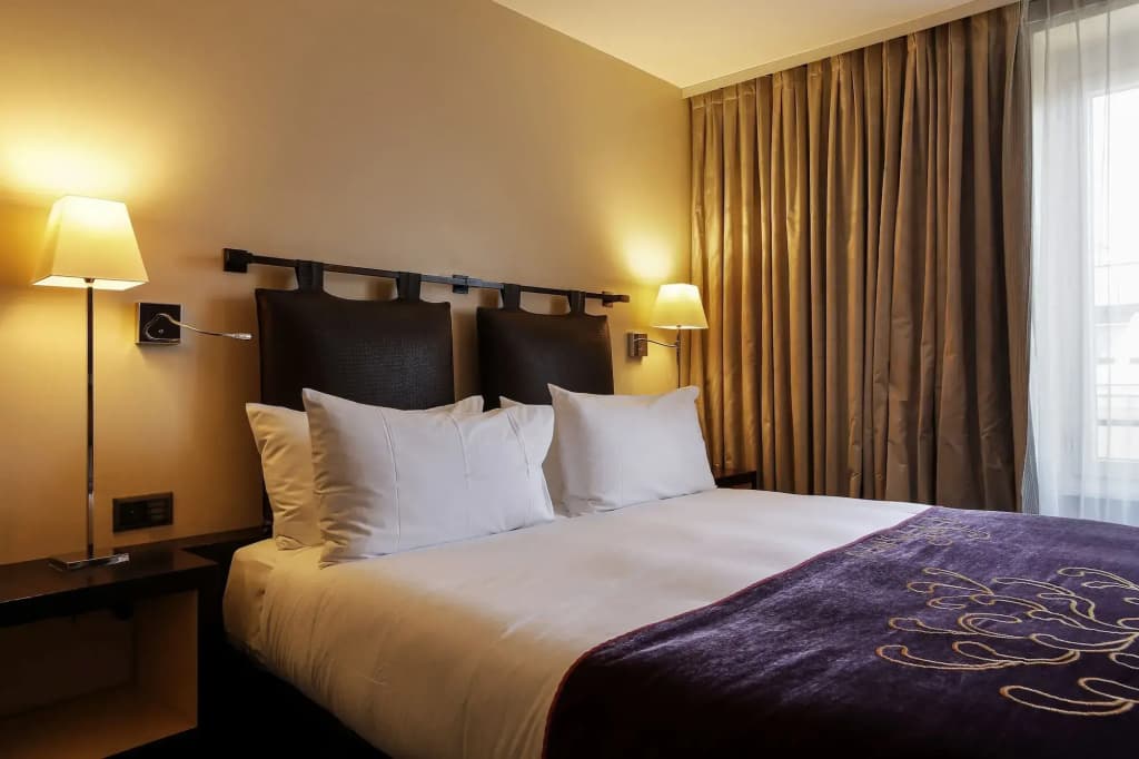 Eastwest Hotel
