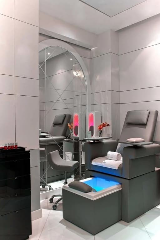 Hotel Plaza Athenee