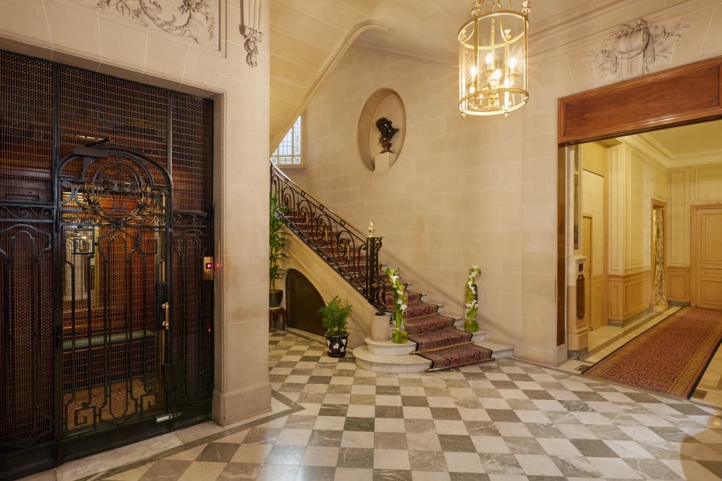 Hotel Raphael