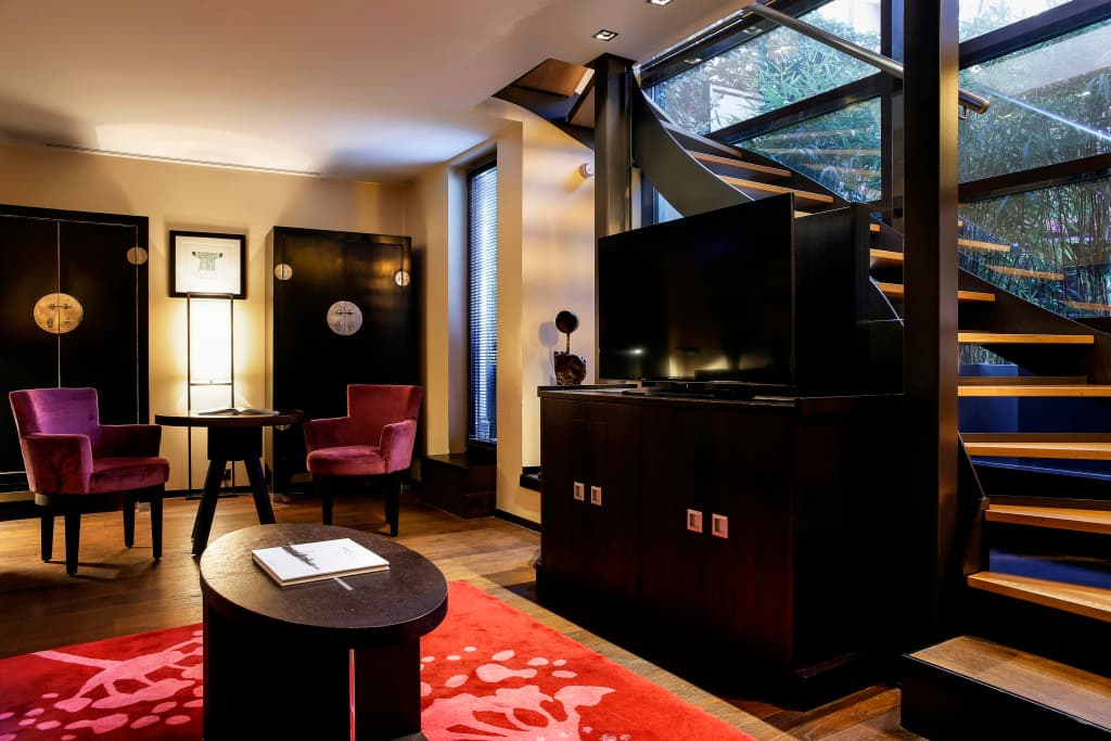 Eastwest Hotel