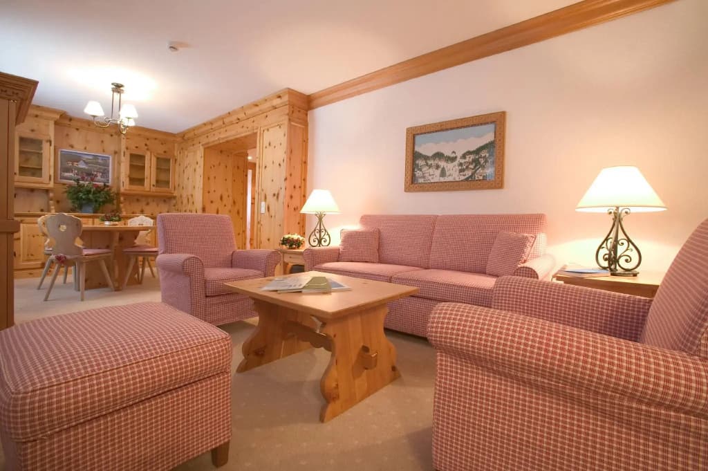 Crystal Hotel