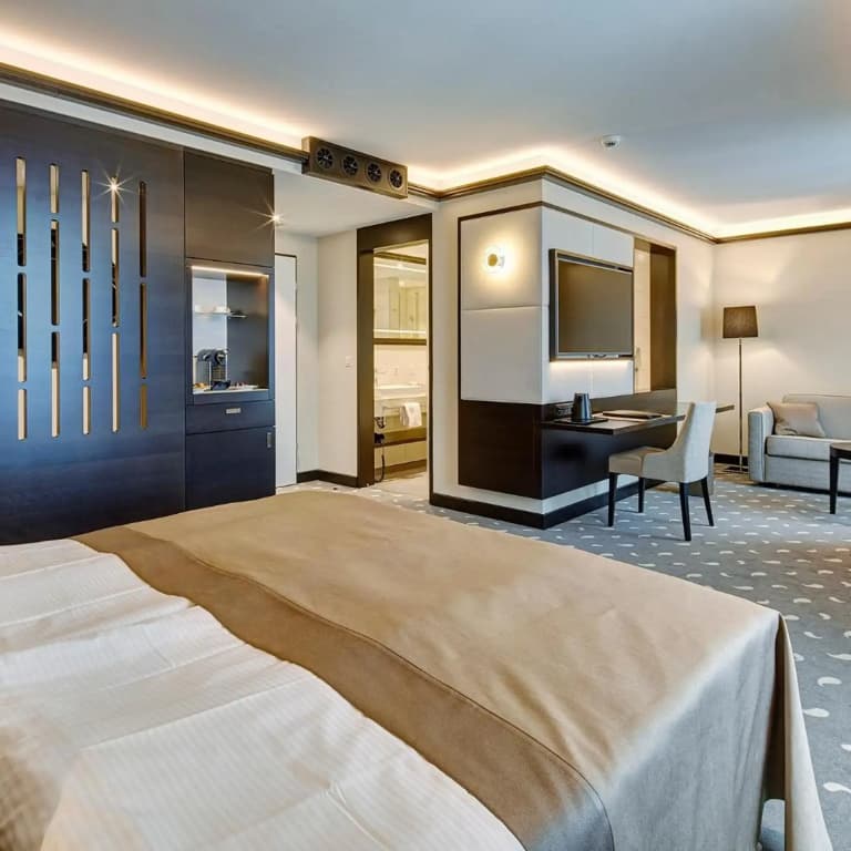 Hotel Monopol