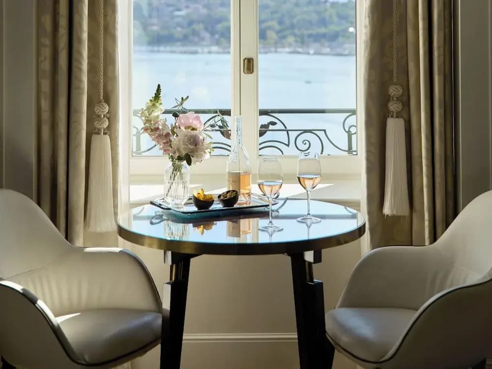 The Woodward, Auberge Collection