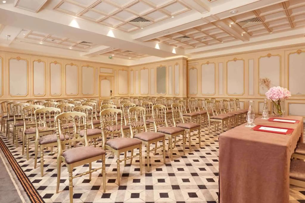 Hotel Regina Louvre