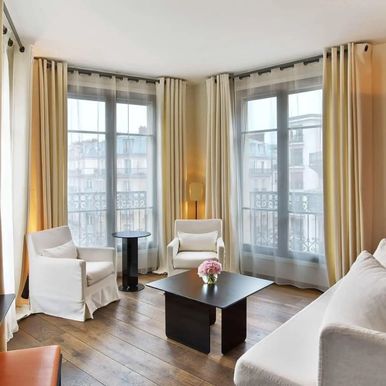 Le Metropolitan Paris Tour Eiffel, a Tribute Portfolio Hotel