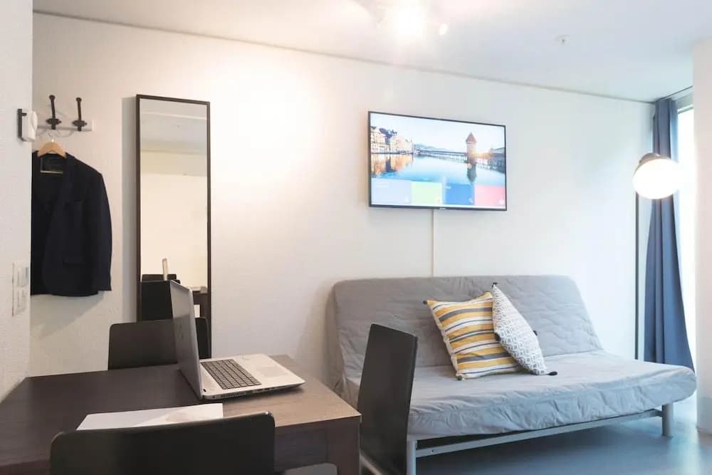 HITrental Allmend Superior Apartments