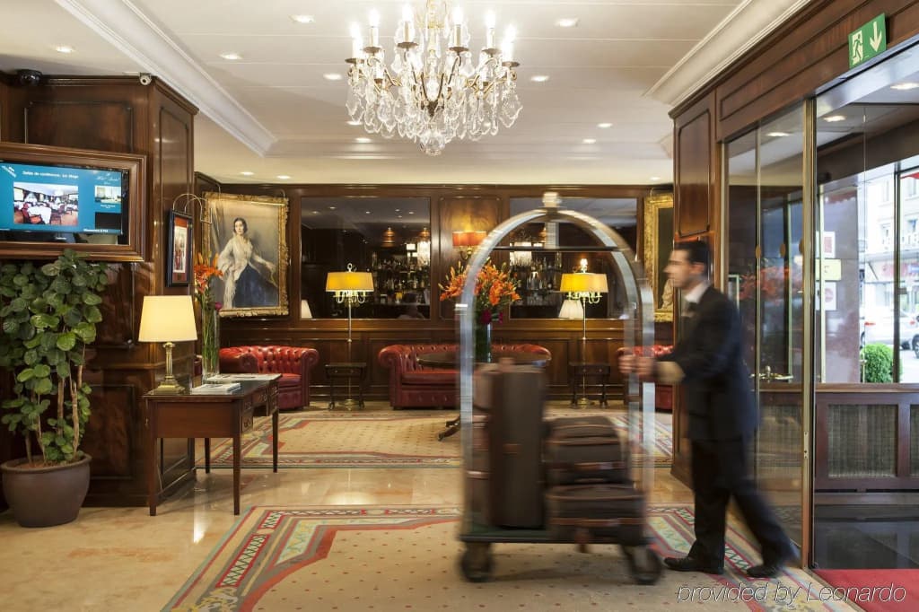 Hotel Bristol