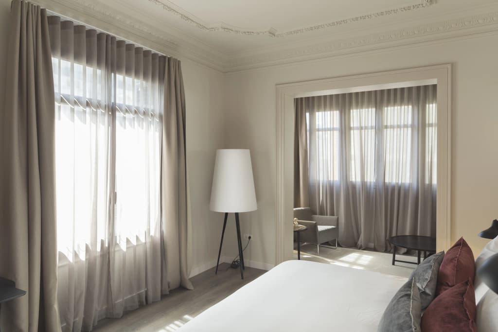 Casagrand Luxury Apartments Barcelona