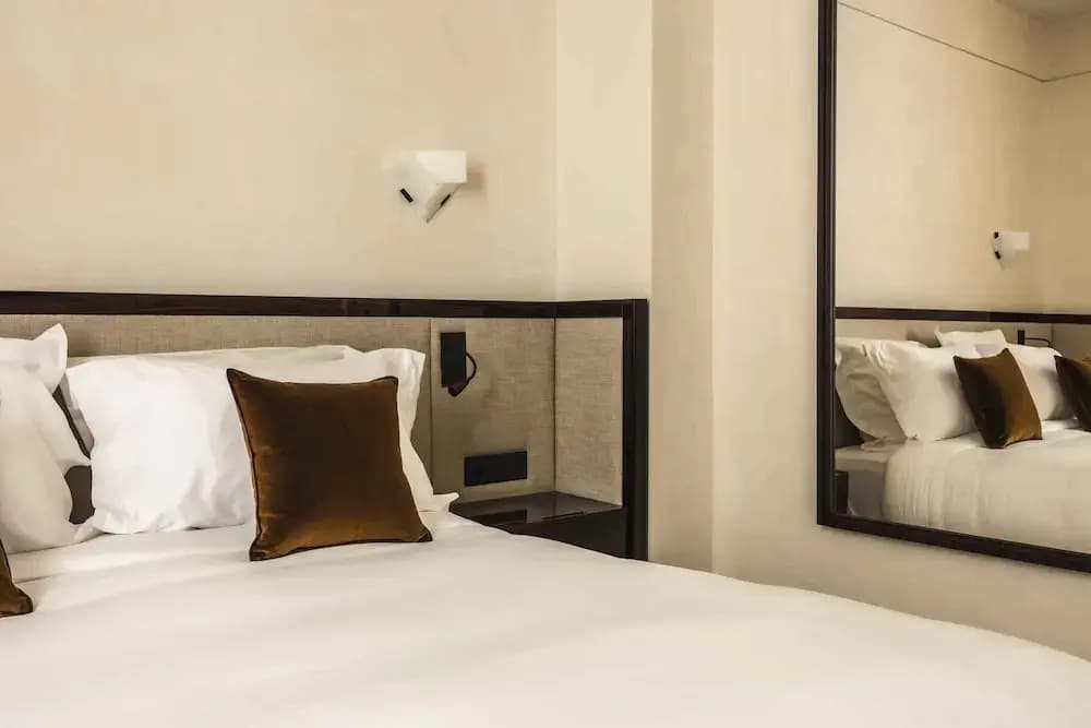 Mondovi Luxury Suites