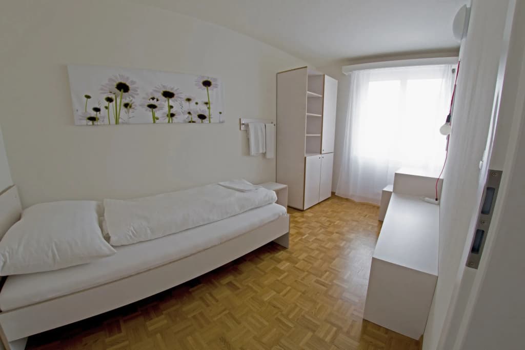 Easy - Living Budget Rooms