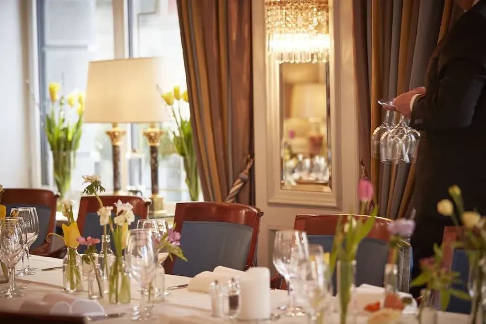 The Dufour, Suites And Rooms By Schweizerhof
