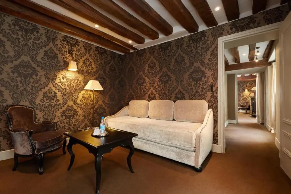 Pavillon de la Reine & Spa, Place des Vosges