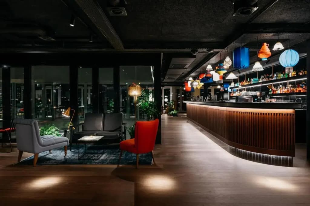 Ruby Claire Hotel & Bar