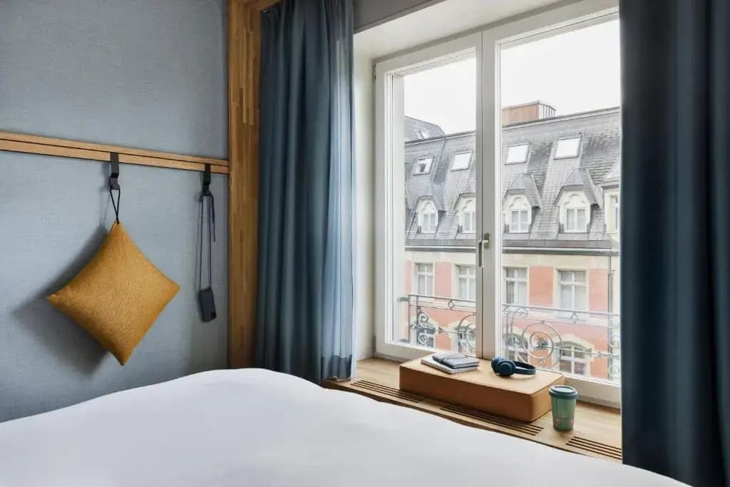 Metropole Easy City Hotel